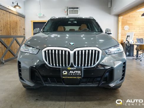 Used 2024 BMW X5 xDrive40i AWD/4WD image 2