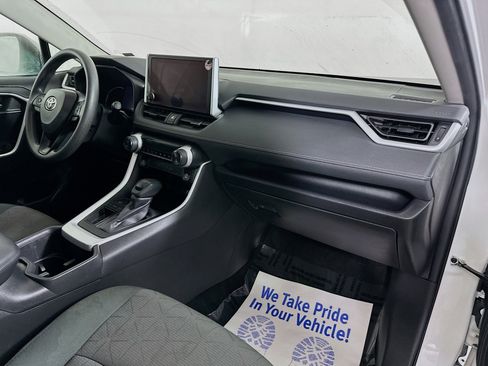 Used 2024 Toyota RAV4 XLE image 26