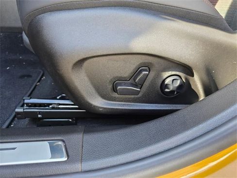 New 2024 Dodge Hornet R/T image 21