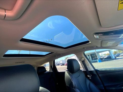 Used 2021 Genesis GV80 2.5T w/ Advanced Package 03 image 13