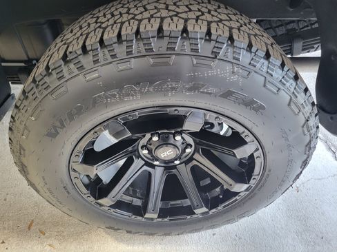 Certified 2024 Chevrolet Silverado 1500 ZR2 w/ ZR2 Bison Edition image 45