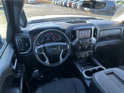 Certified 2022 Chevrolet Silverado 1500 RST w/ Z71 Off-Road Package image 9