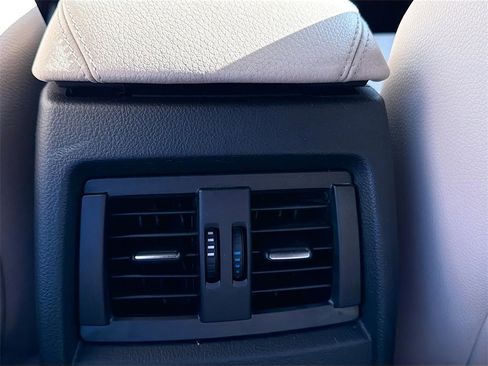 Used 2015 BMW 328d xDrive Wagon image 27