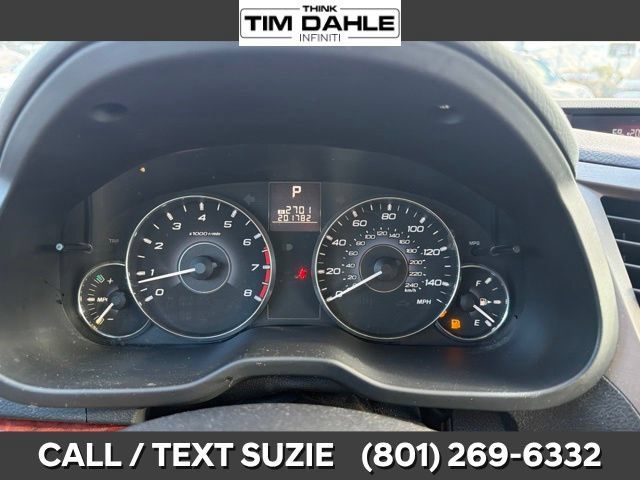 Used 2011 Subaru Outback 2.5i Limited w/ PWR Moonroof Pkg AWD/4WD image 3
