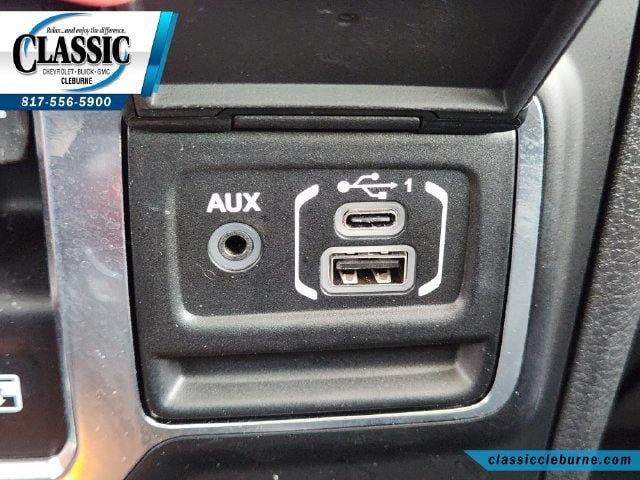 Used 2025 Jeep Wrangler Sport AWD/4WD image 24