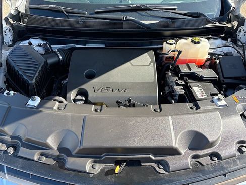 Used 2023 Chevrolet Traverse High Country AWD/4WD image 33