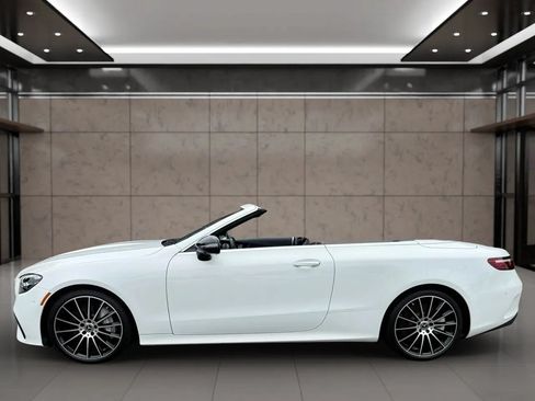 Used 2023 Mercedes-Benz E 450 Cabriolet image 19