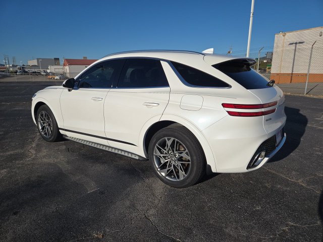 Used 2025 Genesis GV70 2.5T w/ Select Package AWD/4WD image 6