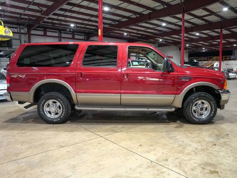 Used 2001 Ford Excursion Limited AWD/4WD image 10