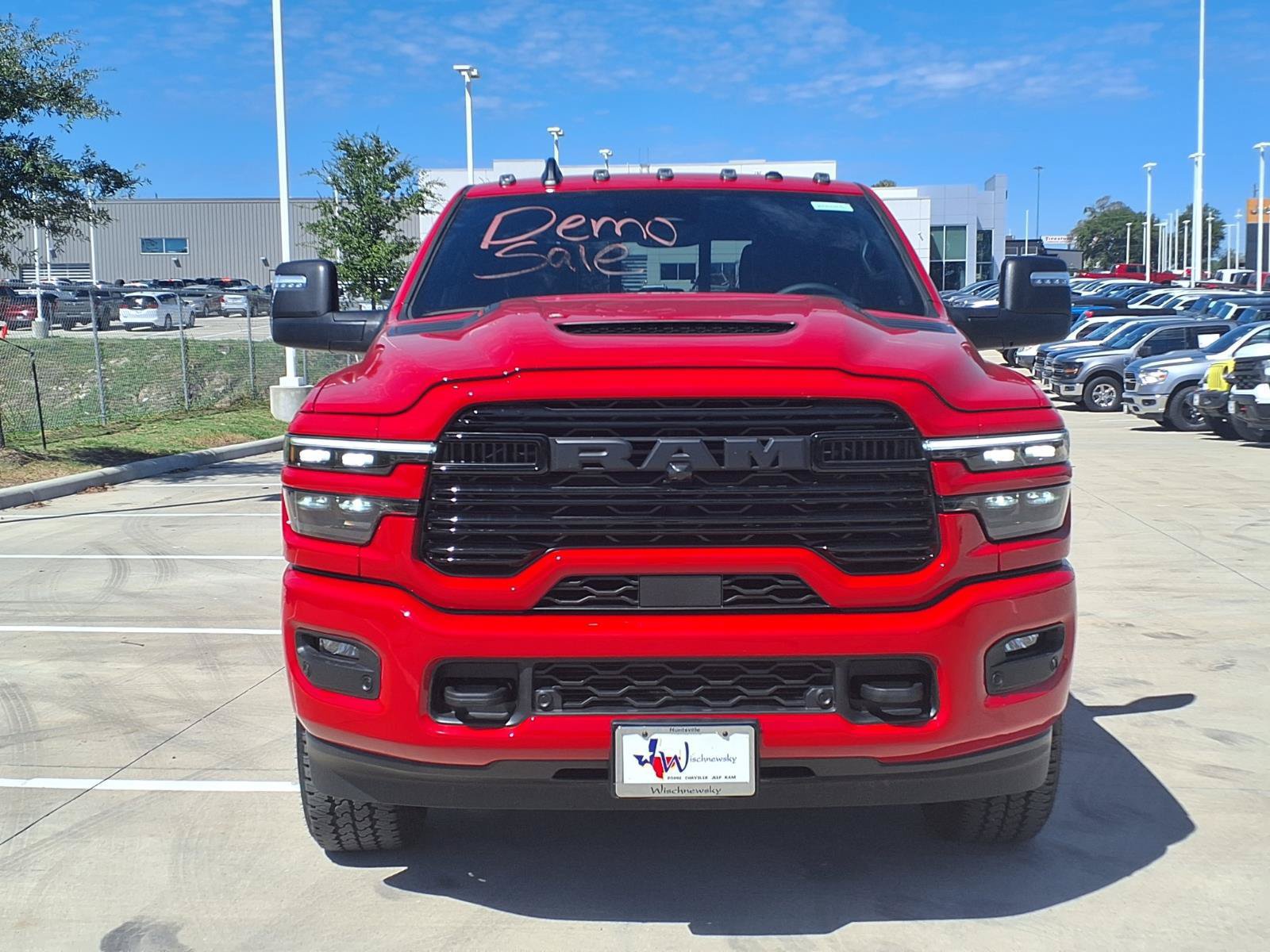 New 2026 RAM 2500 Laramie AWD/4WD image 4