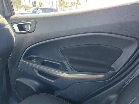 Used 2021 Ford EcoSport SE w/ SE Convenience Package FWD image 12