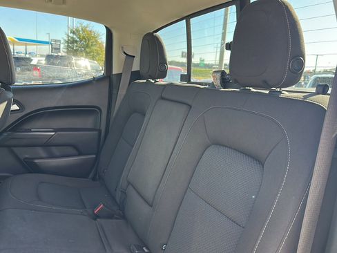 Used 2022 Chevrolet Colorado LT w/ LT Convenience Package image 19