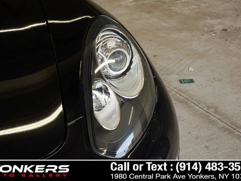Used 2016 Porsche Panamera 4 Edition image 12