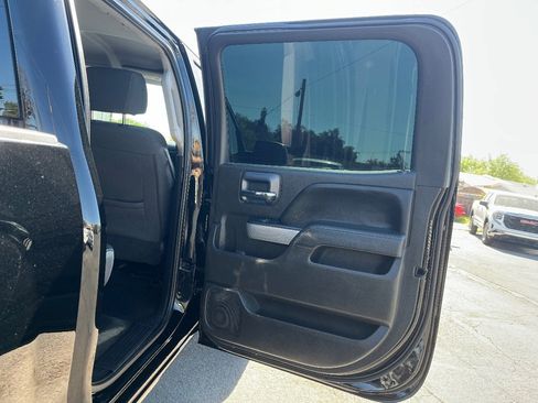 Used 2018 Chevrolet Silverado 1500 LT w/ All Star Edition image 32