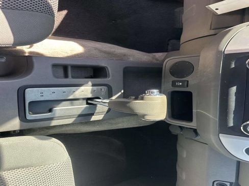 Used 2015 Nissan Frontier SV image 21