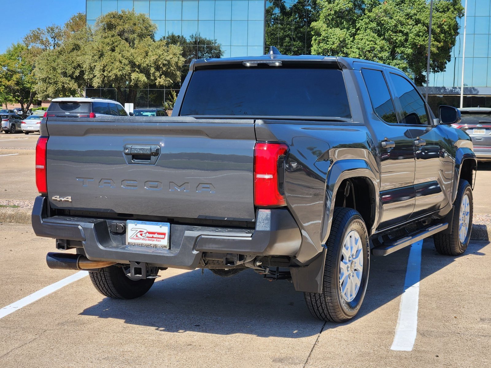Used 2024 Toyota Tacoma SR AWD/4WD image 6