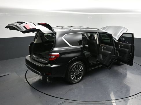 Used 2024 Nissan Armada Platinum w/ Captain's Chairs Package image 34