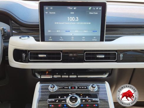 Used 2022 Lincoln Aviator Black Label w/ Dynamic Handling Package AWD/4WD image 23
