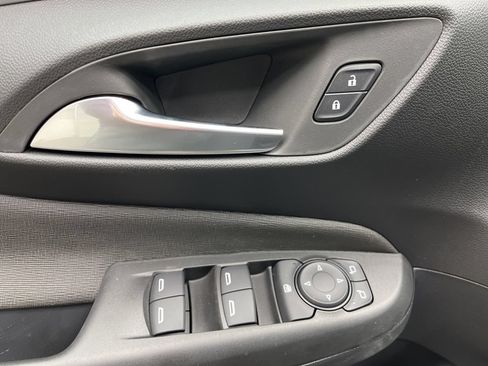 New 2026 Buick Envista Sport Touring w/ Convenience I Package FWD image 7