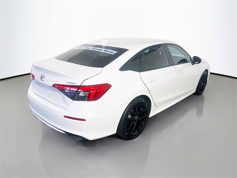 Used 2024 Honda Civic Sport image 7
