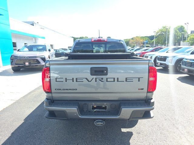 Used 2022 Chevrolet Colorado Z71 w/ Trail Boss Package AWD/4WD image 3