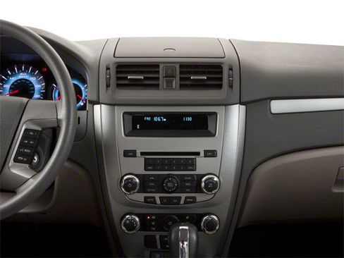 Used 2010 Ford Fusion SE FWD image 20