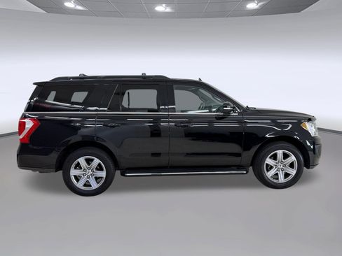 Used 2021 Ford Expedition XLT RWD image 8