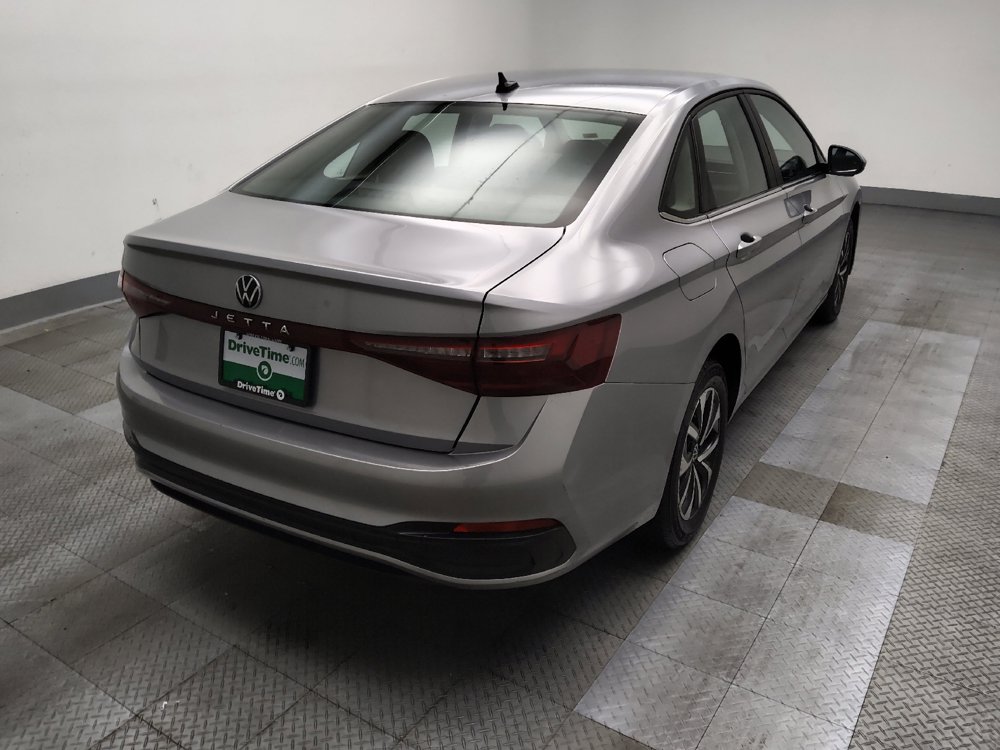 Used 2025 Volkswagen Jetta S FWD image 9