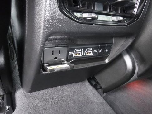 Certified 2022 Jeep Grand Cherokee Overland image 47