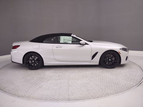 New 2026 BMW 840i Convertible w/ M Sport Professional Package image 34