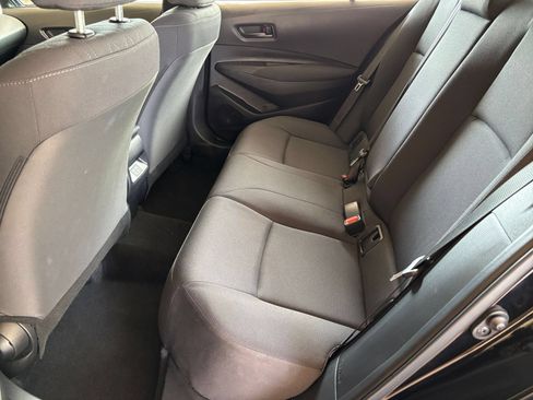 Used 2025 Toyota Corolla LE FWD image 19