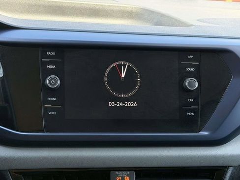 Used 2022 Volkswagen Taos SE w/ IQ.Drive SE Package image 15