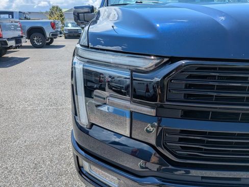 Used 2024 Ford F150 Platinum w/ Equipment Group 702A High AWD/4WD image 9