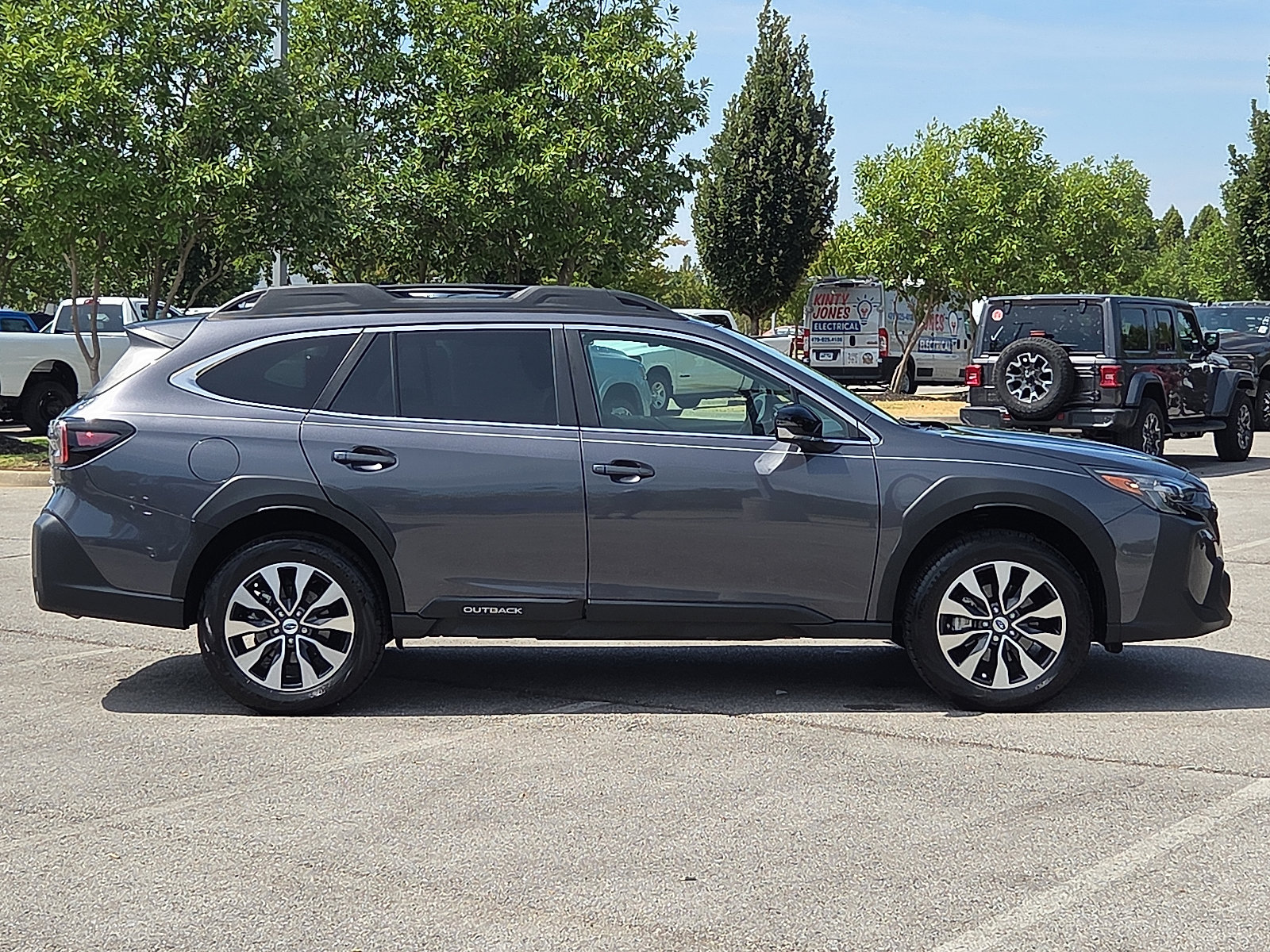 Used 2024 Subaru Outback Limited XT AWD/4WD image 6