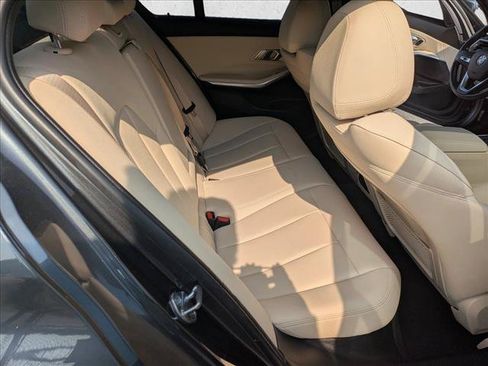 Used 2020 BMW 330i Sedan w/ Convenience Package RWD image 19