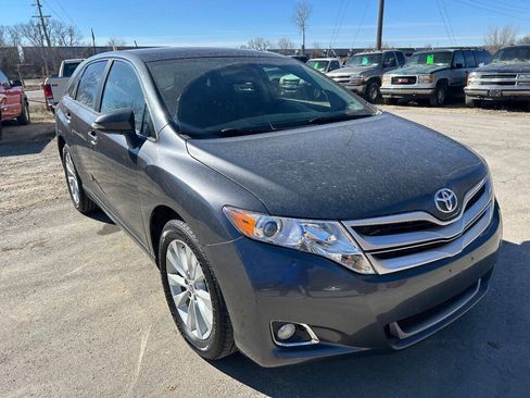 Used 2013 Toyota Venza XLE w/ XLE Premium Pkg AWD/4WD image 3