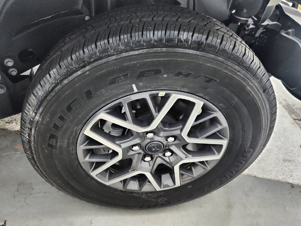 New 2026 Jeep Wrangler Unlimited Sahara AWD/4WD image 33