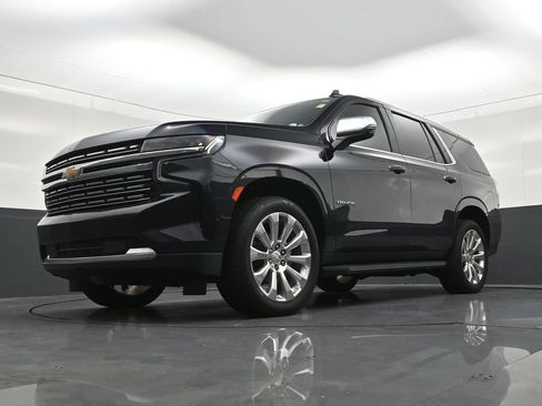 Used 2021 Chevrolet Tahoe Premier w/ Premium Package RWD image 23