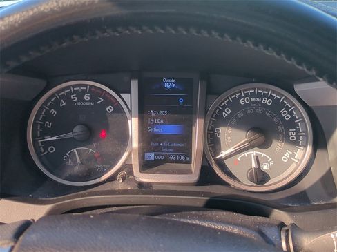 Used 2021 Toyota Tacoma SR image 29