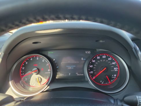 Used 2023 Toyota Camry XSE FWD image 27