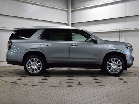 Used 2024 Chevrolet Tahoe High Country AWD/4WD image 9