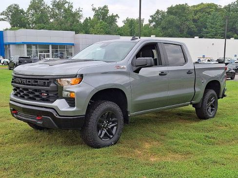 New 2026 Chevrolet Silverado 1500 Custom Trail Boss AWD/4WD image 2
