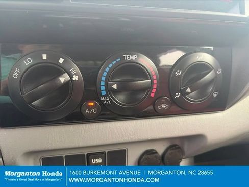 Used 2015 Toyota Tacoma PreRunner w/ SR5 Package RWD image 22