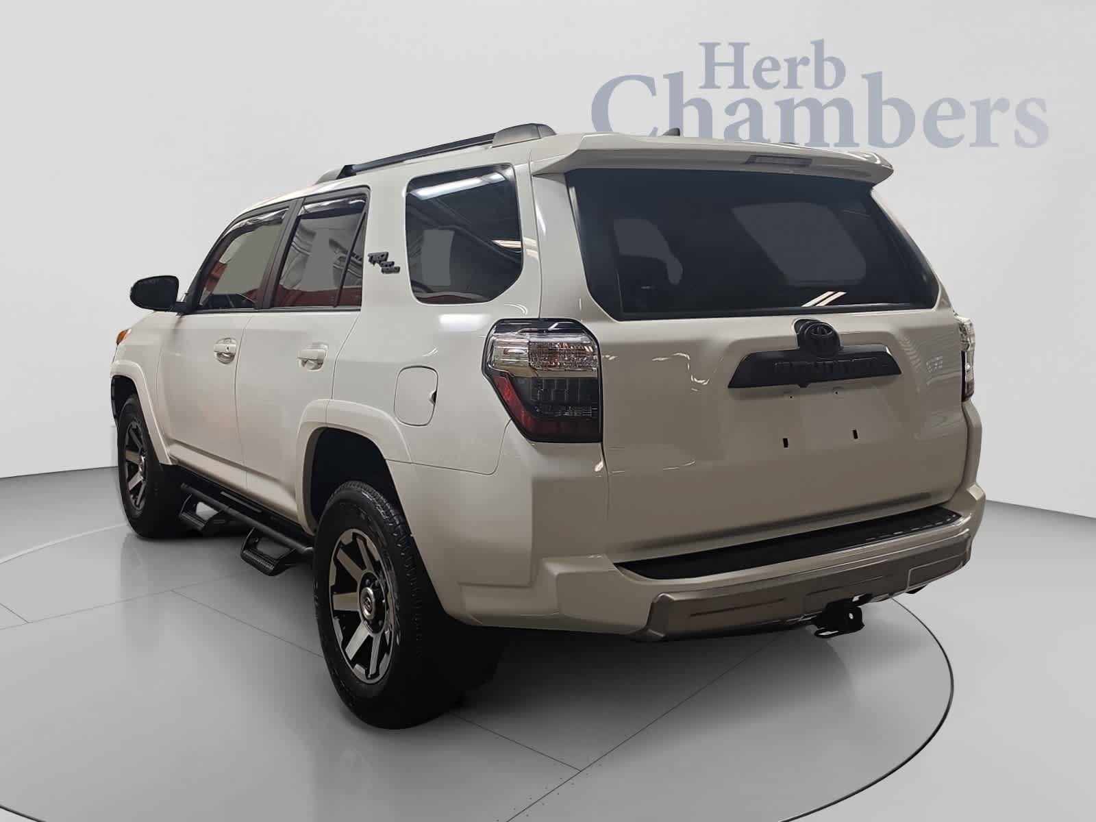 Used 2021 Toyota 4Runner TRD Off-Road Premium w/ Moonroof Package AWD/4WD image 3