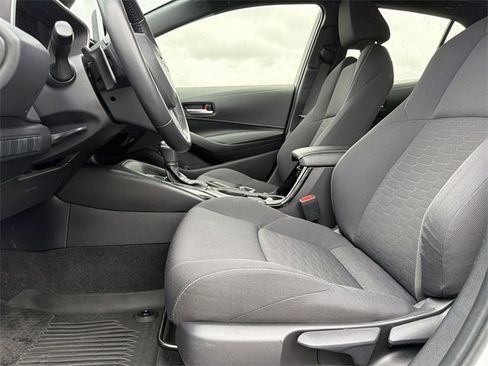Used 2023 Toyota Corolla SE image 9