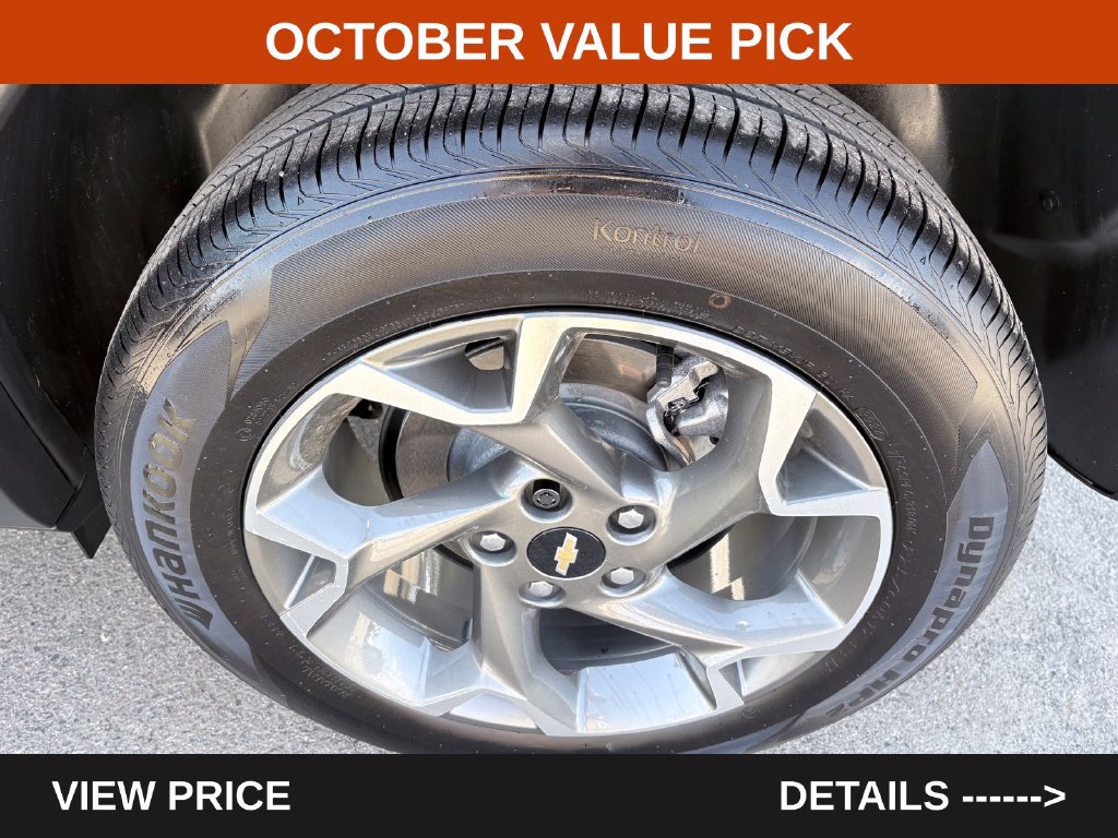 Used 2025 Chevrolet Trax LT FWD image 25