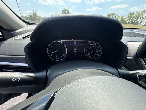 New 2025 Nissan Altima 2.5 SL image 15