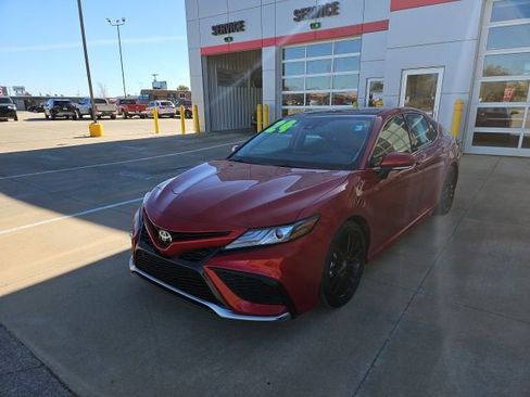 Used 2024 Toyota Camry XSE w/ Navigation Package image 3