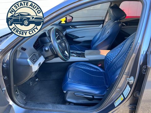 Used 2018 Honda Accord Hybrid image 4