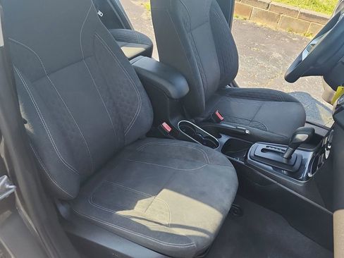 Used 2019 Ford Fiesta SE w/ Equipment Group 201A image 13